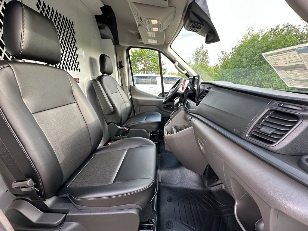 New 2026 Ford Transit 350 148 Medium Roof AWD image 21