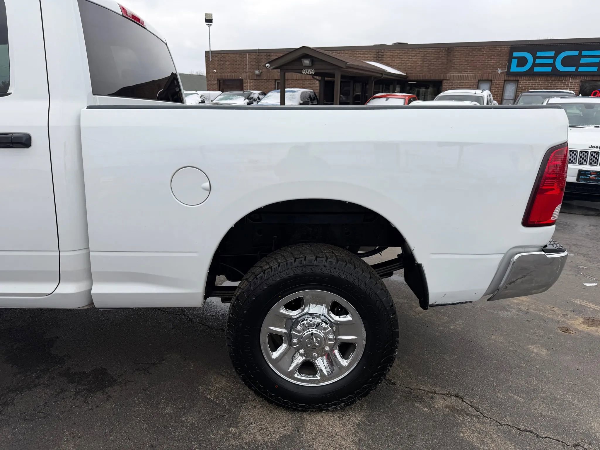 Used 2017 RAM 3500 Tradesman w/ Chrome Appearance Group image 40