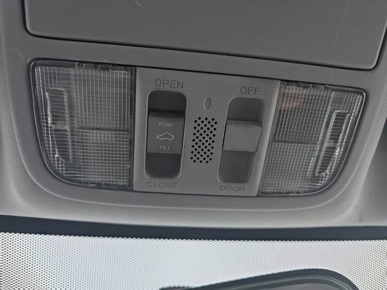 Used 2010 Honda CR-V EX-L image 22