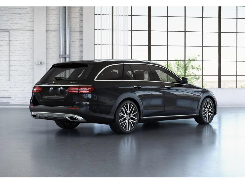 Certified 2022 Mercedes-Benz E 450 4MATIC All-Terrain Wagon image 22