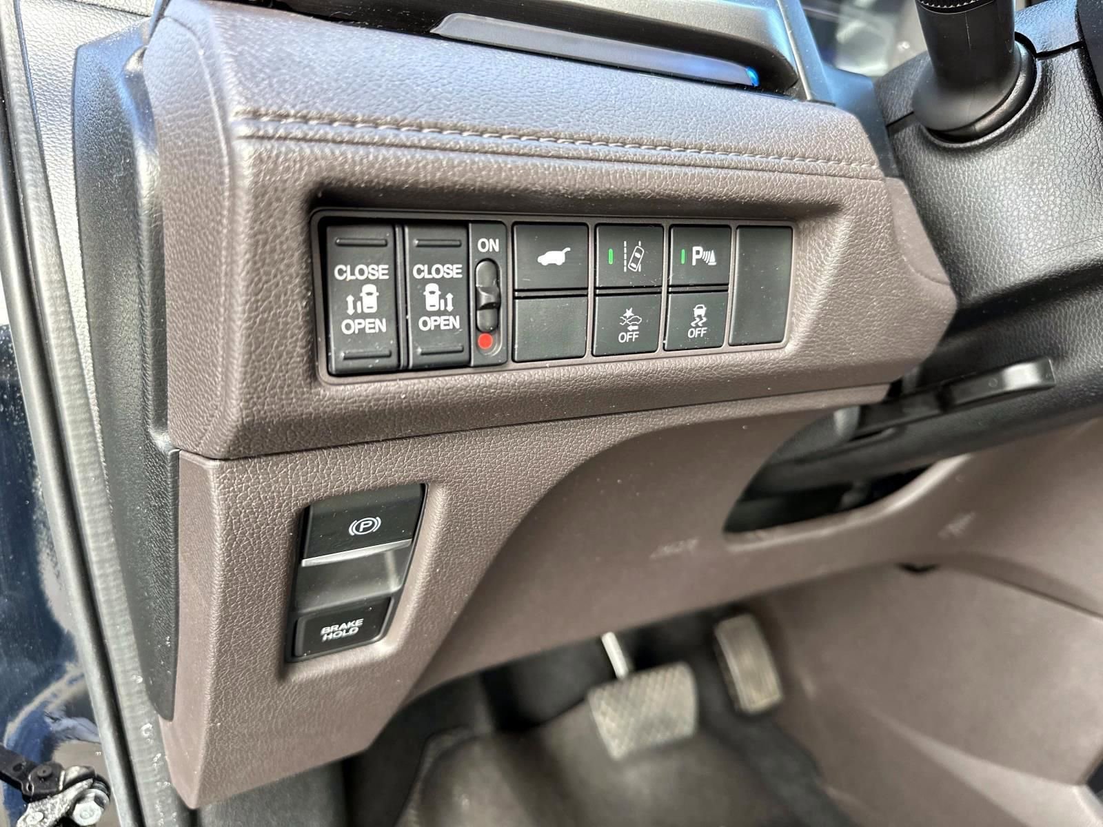 Used 2019 Honda Odyssey Elite image 14