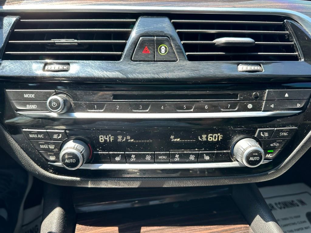 Used 2019 BMW 530i xDrive w/ Convenience Package AWD/4WD image 22