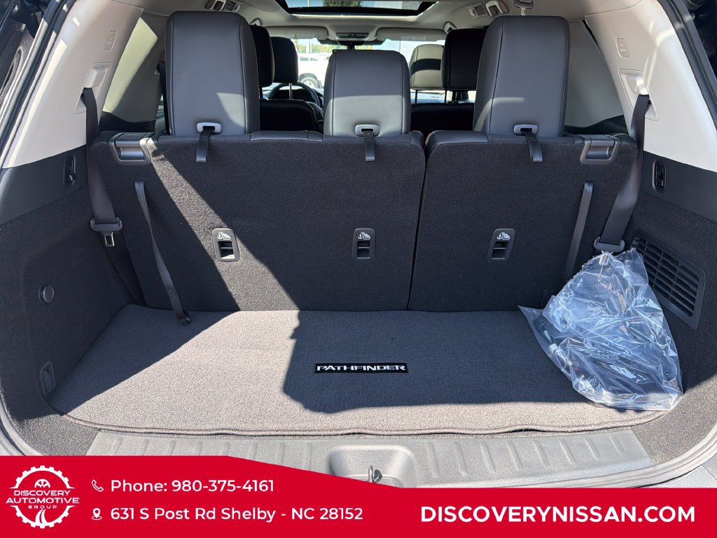 New 2026 Nissan Pathfinder SL FWD image 35