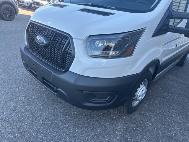 New 2025 Ford Transit 350 148 Low Roof AWD image 9