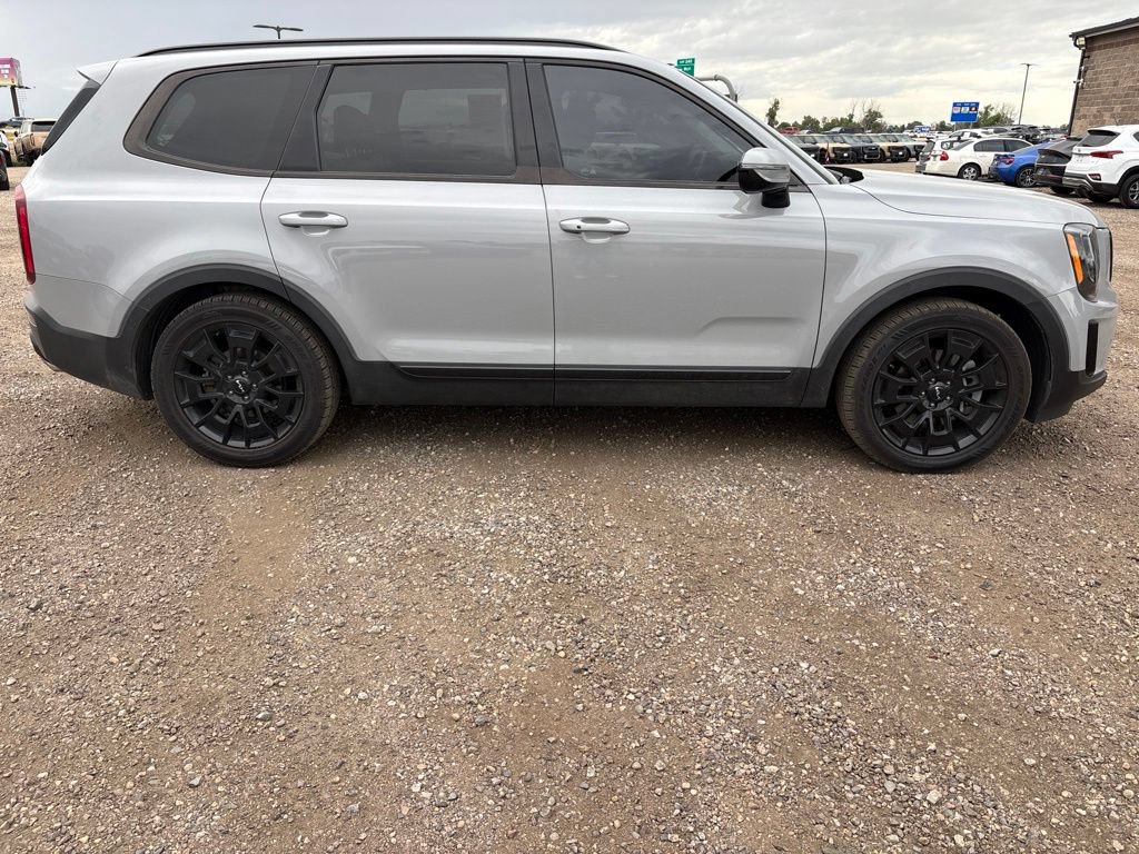 Certified 2022 Kia Telluride SX w/ SX Prestige Package AWD/4WD image 6