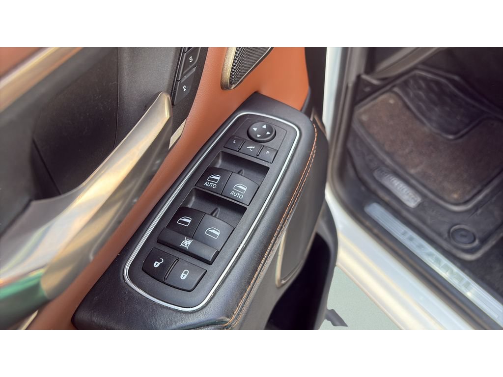 Used 2022 RAM 1500 Limited AWD/4WD image 12