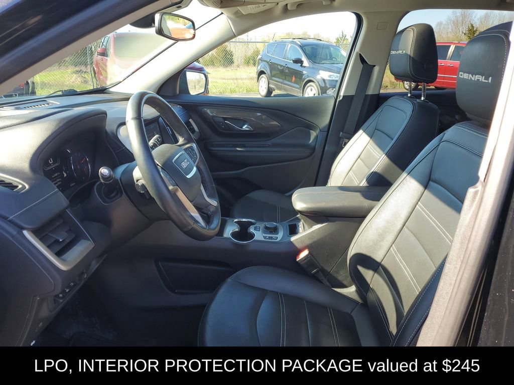 Used 2023 GMC Terrain Denali w/ Black Diamond Edition AWD/4WD image 6