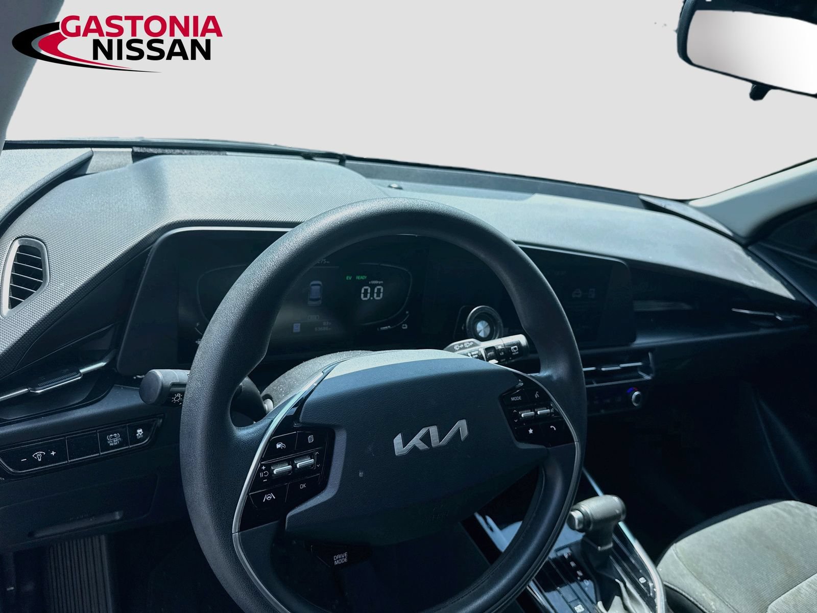 Used 2023 Kia Niro LX FWD image 11