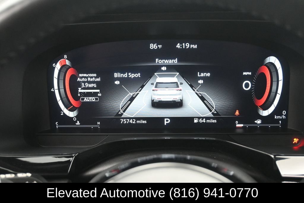 Used 2022 Nissan Pathfinder Platinum w/ Cargo Package AWD/4WD image 21