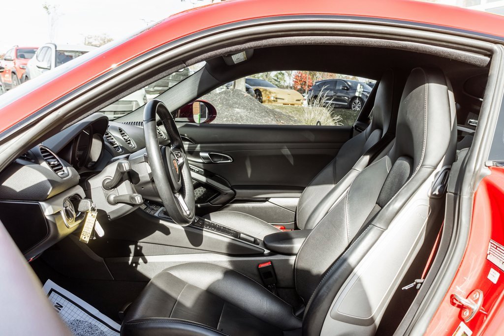Used 2018 Porsche 718 Cayman image 21