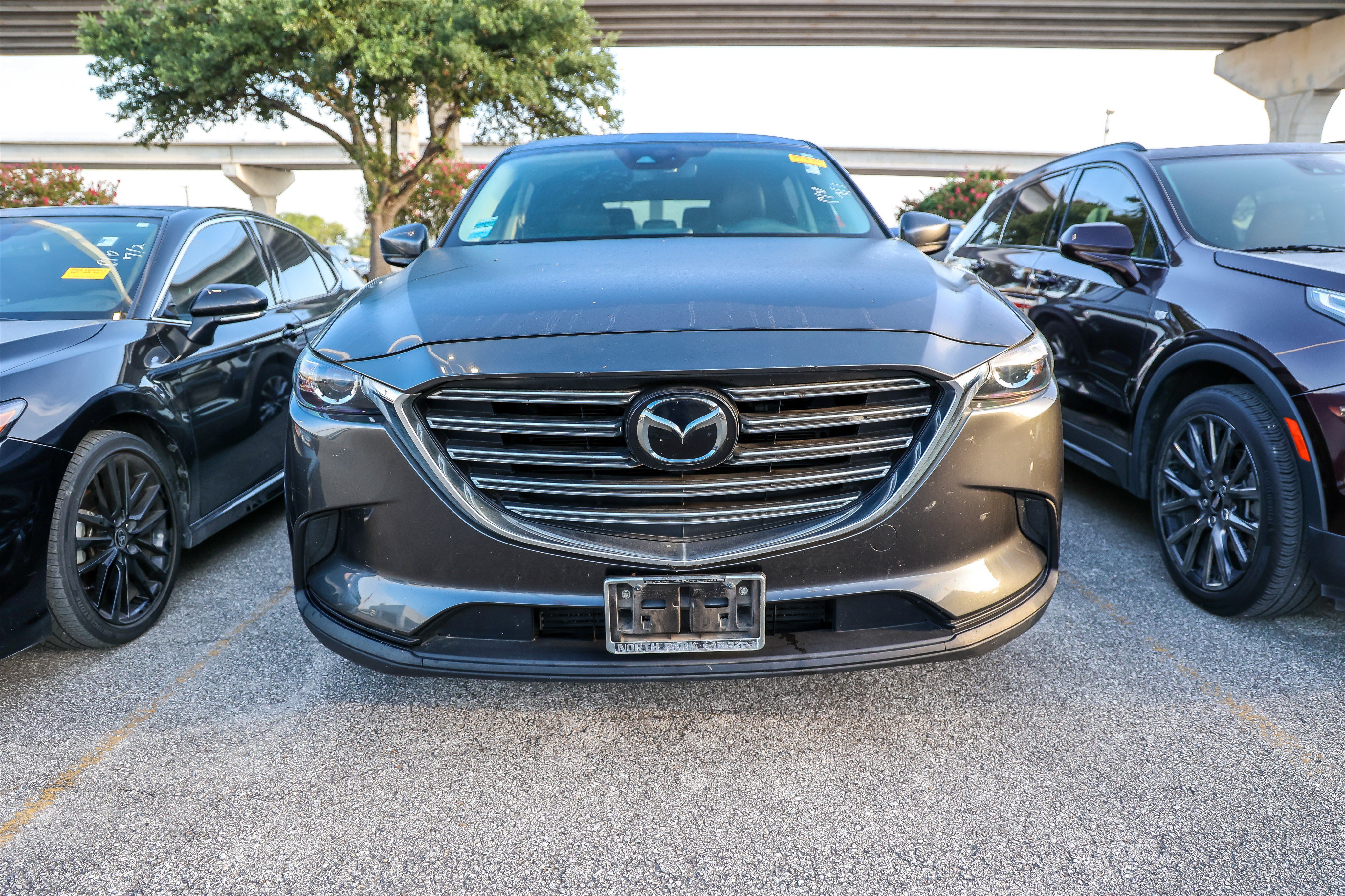 Used 2019 MAZDA CX-9 Touring FWD image 4