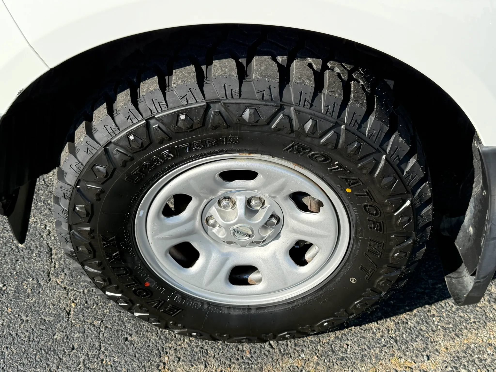 Used 2018 Nissan Frontier S w/ Work Truck Package RWD image 4
