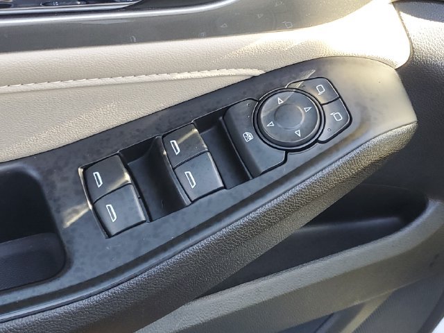 Certified 2023 Chevrolet Traverse LS w/ Safety Package AWD/4WD image 16