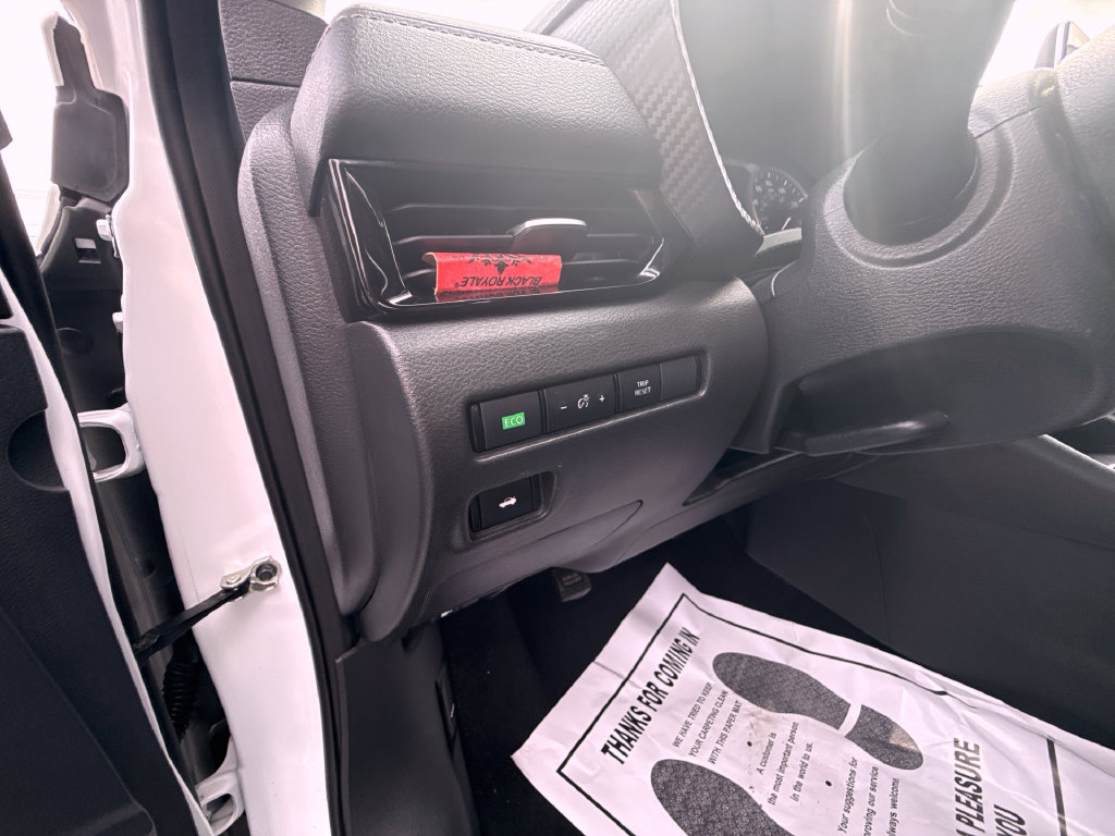 Used 2025 Nissan Sentra SV FWD image 16