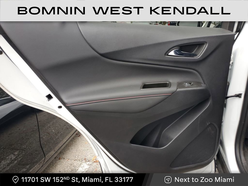 Used 2023 Chevrolet Equinox RS image 8
