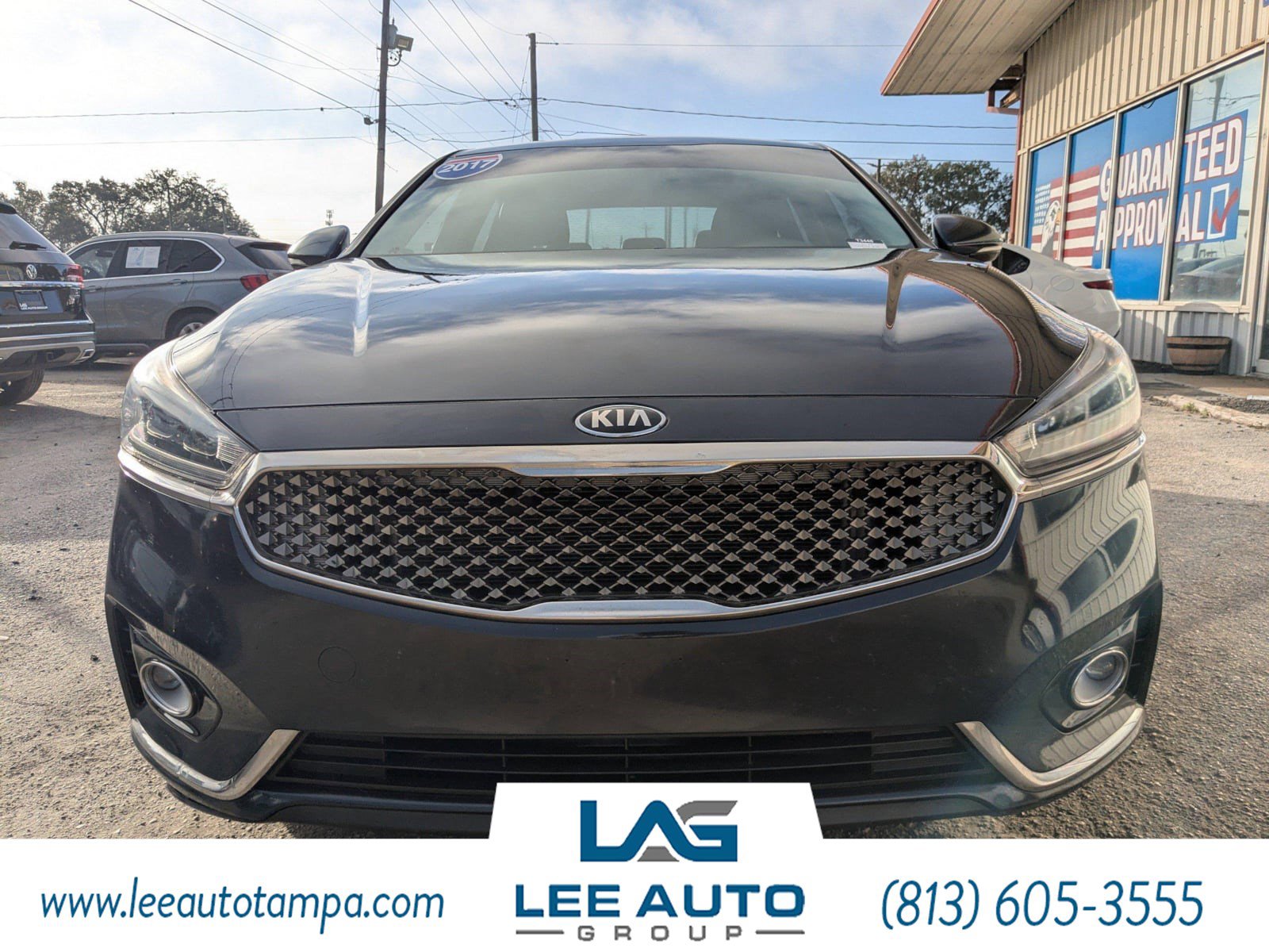 Used 2017 Kia Cadenza Premium image 8