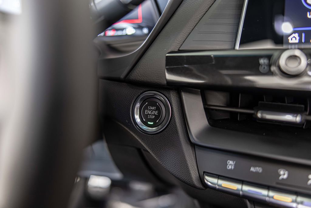 Used 2026 Cadillac CT4 V Blackwing w/ Climate Package image 28