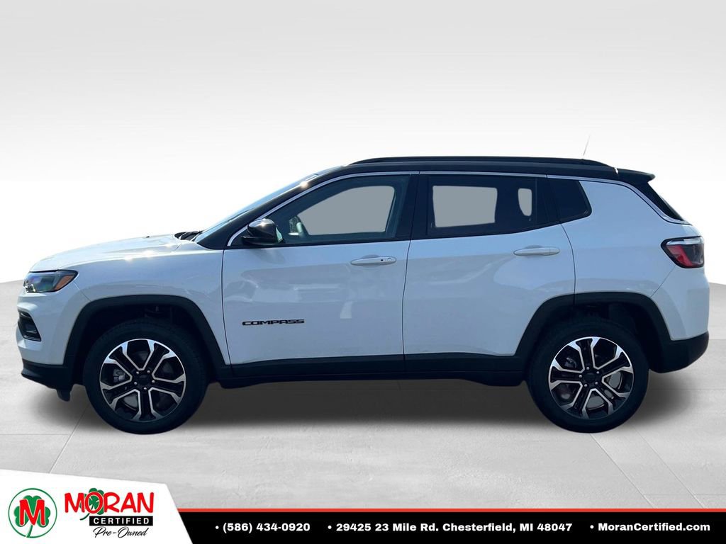 Used 2023 Jeep Compass Limited w/ Sun and Sound Group AWD/4WD image 2