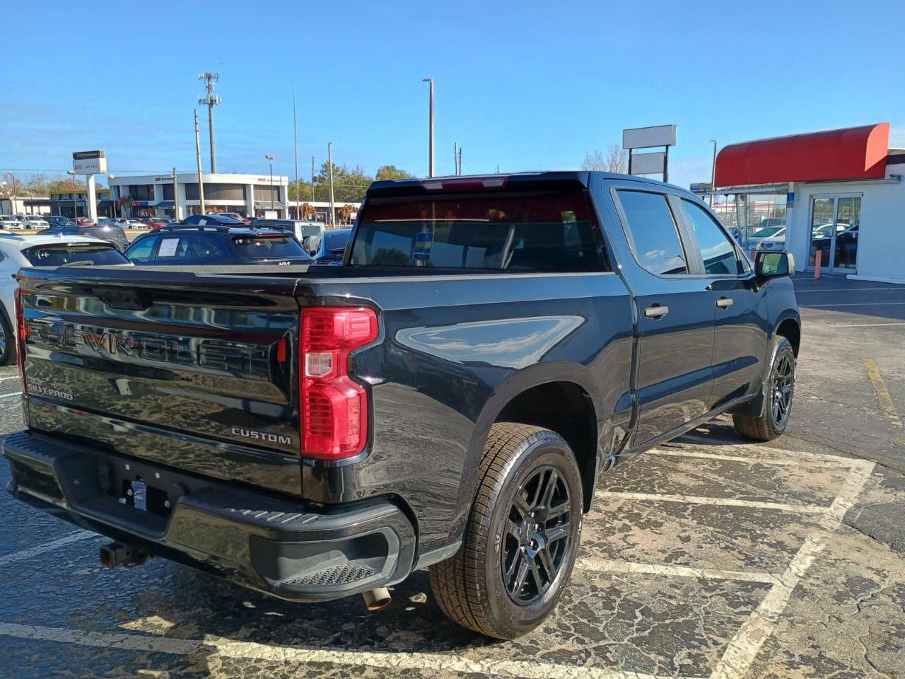 Used 2024 Chevrolet Silverado 1500 Custom RWD image 7