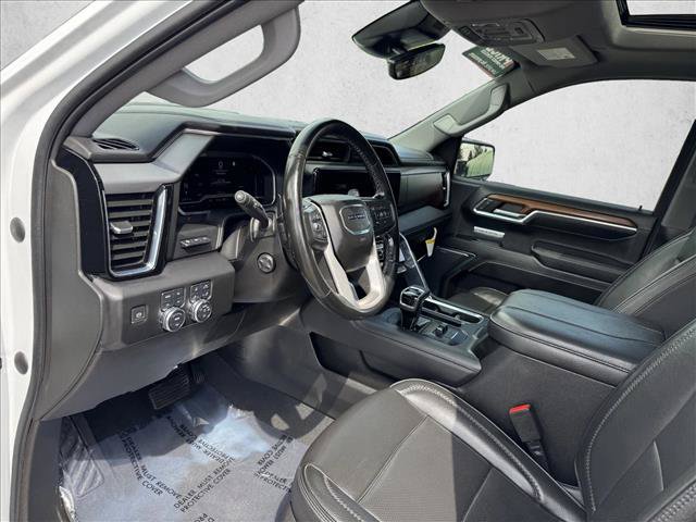 Used 2023 GMC Sierra 1500 Denali w/ Technology Package AWD/4WD image 12