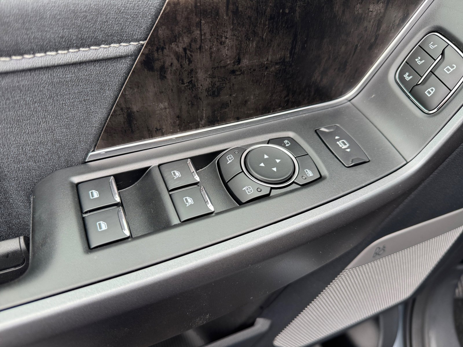 New 2025 Ford F250 Lariat w/ Lariat Ultimate Package image 20