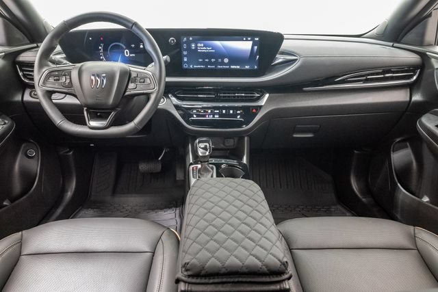 Used 2025 Buick Envista Avenir FWD image 28