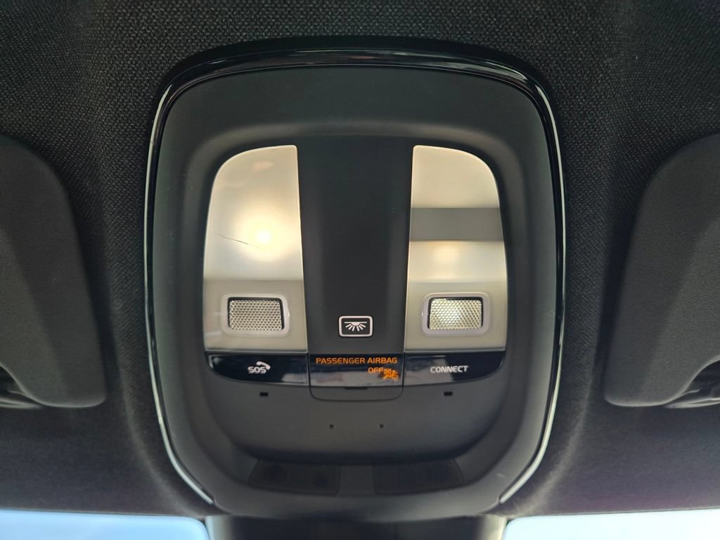 Used 2022 Polestar Polestar 2 w/ Plus Package AWD/4WD image 37