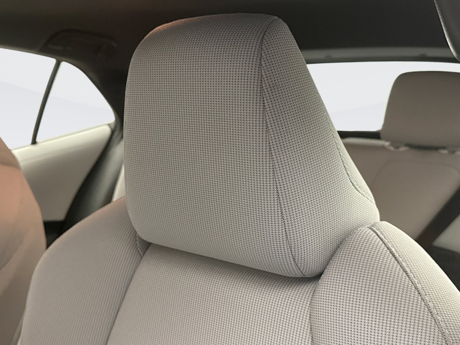 Used 2019 Toyota Corolla SE w/ SE Option Package image 8