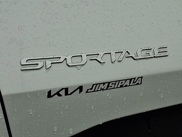 Certified 2024 Kia Sportage LX image 30