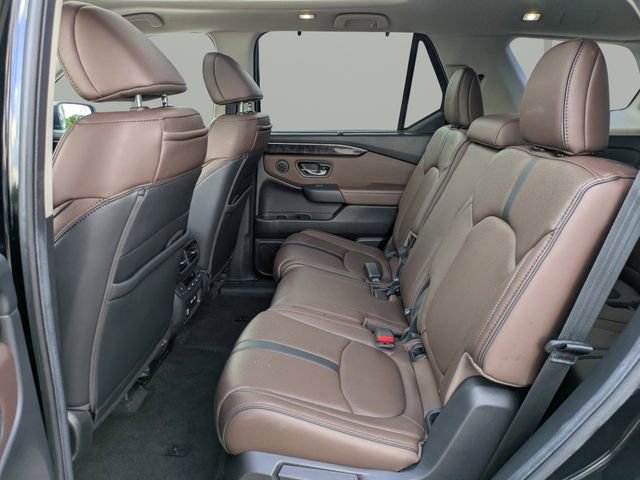 Used 2023 Honda Pilot Elite image 14
