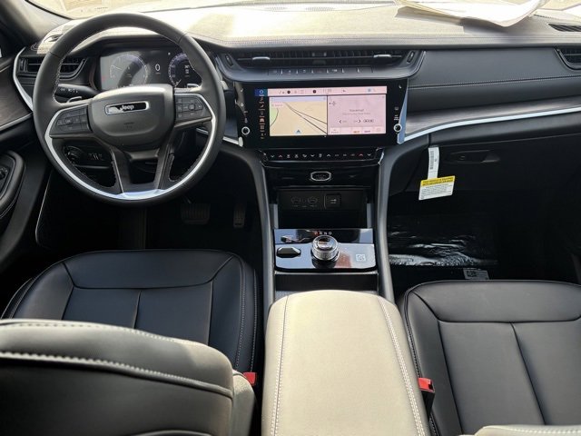 New 2026 Jeep Grand Cherokee Limited image 36