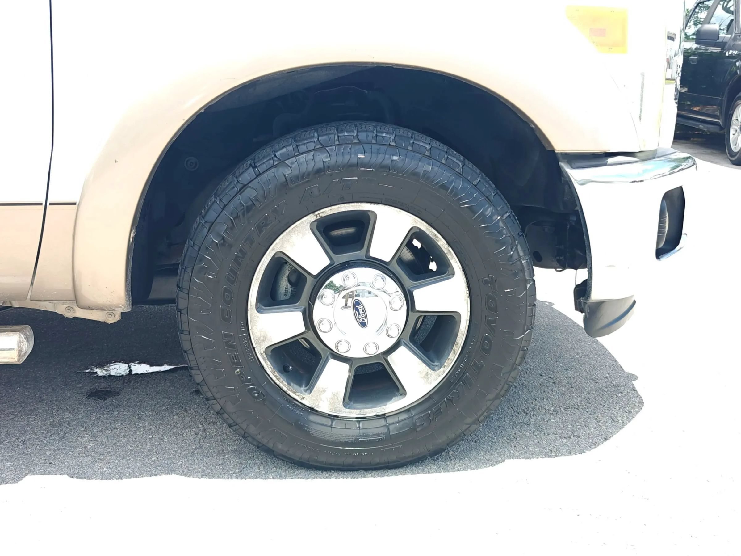 Used 2011 Ford F250 Lariat w/ Lariat Interior Pkg RWD image 29