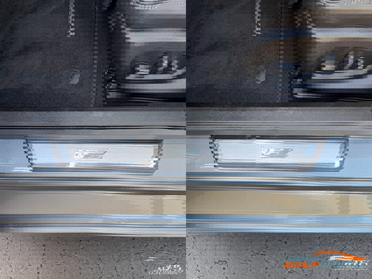 Used 2019 Cadillac CTS V w/ Luxury Package image 28