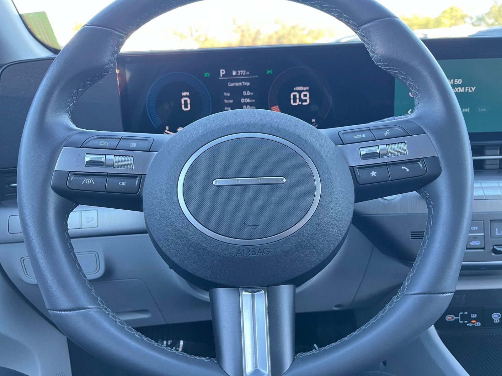 Used 2025 Hyundai Kona SEL image 28