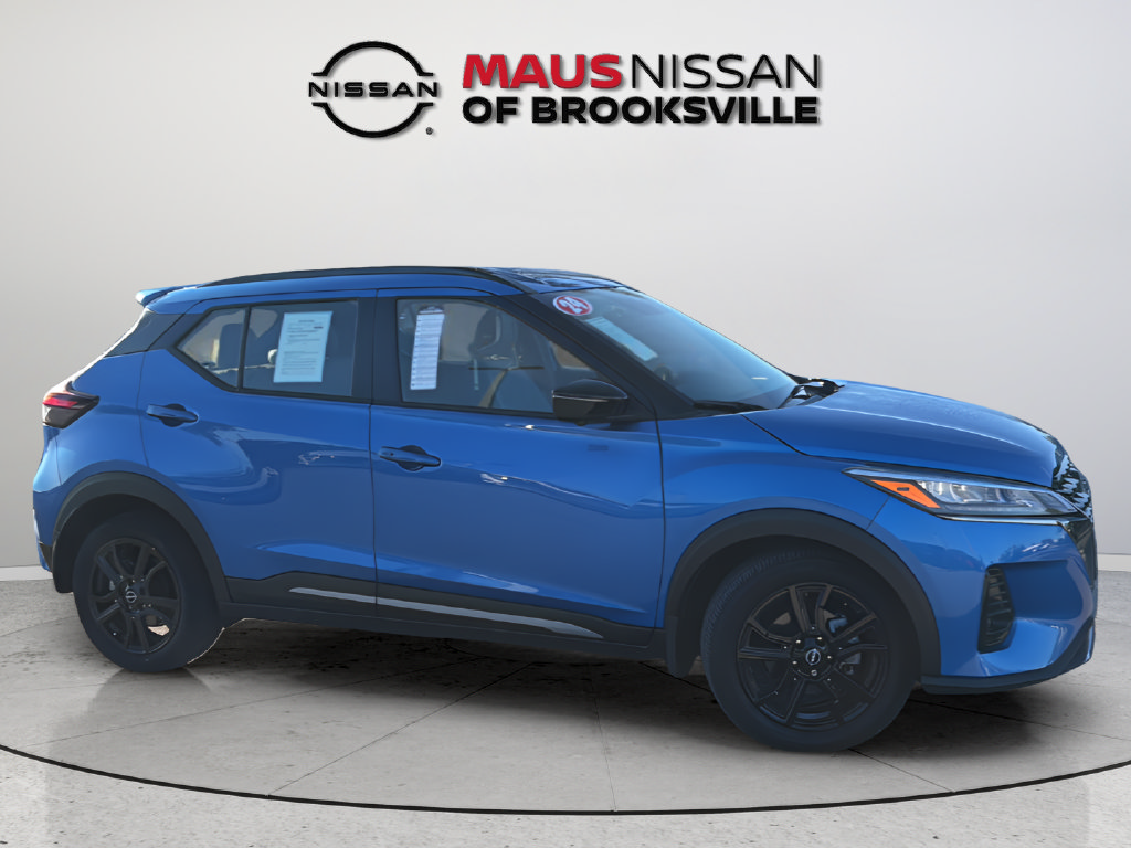 Certified 2024 Nissan Kicks SR w/ SR Premium Package FWD image 14