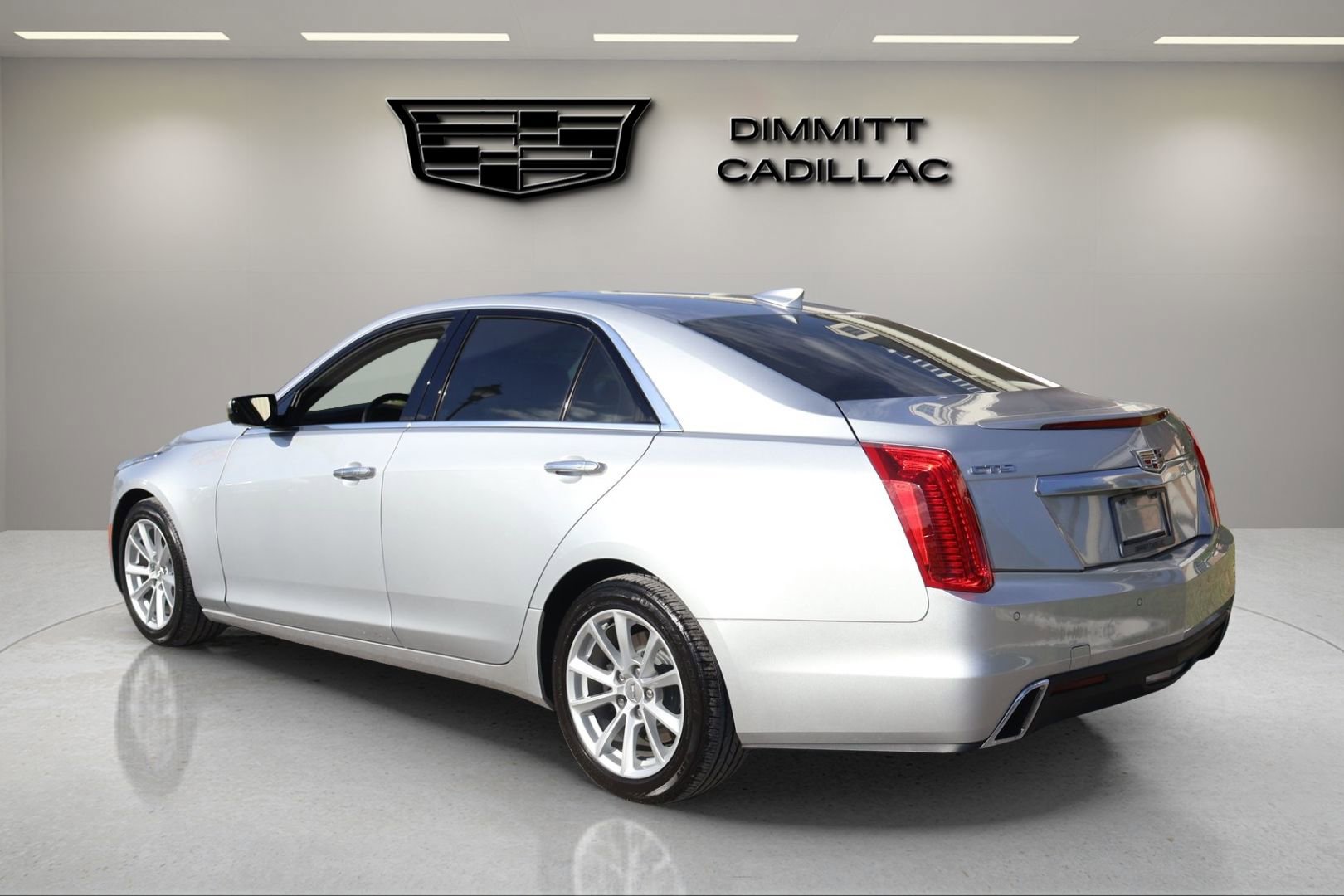 Used 2019 Cadillac CTS Sedan w/ Seating Package image 3
