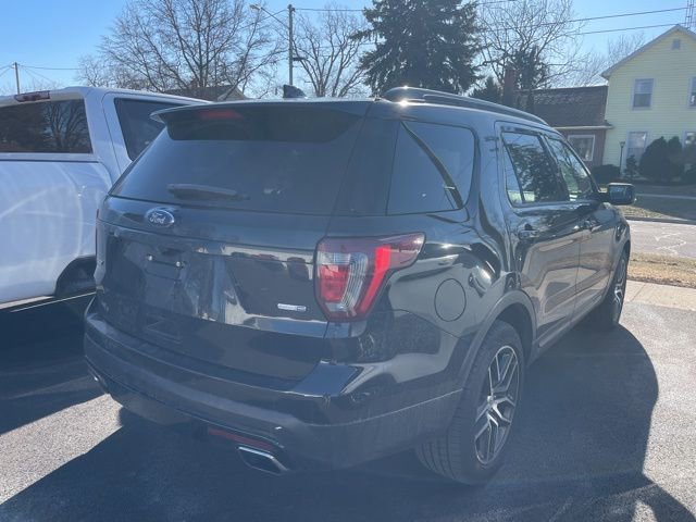 Used 2017 Ford Explorer Sport w/ Equipment Group 401A image 3