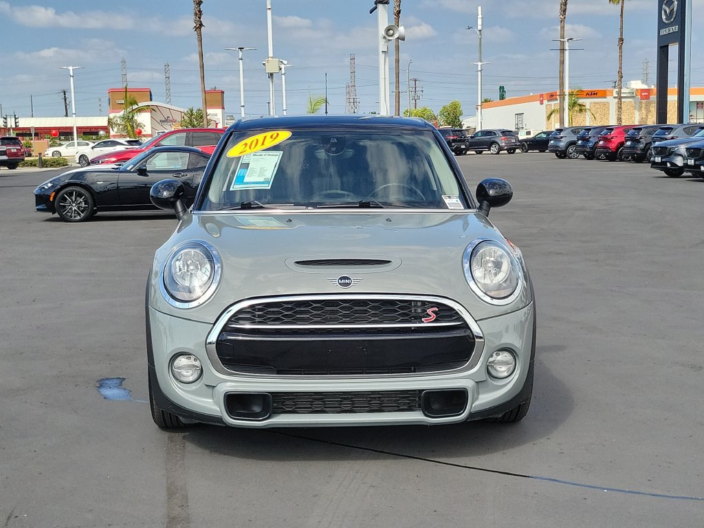 Used 2019 MINI Cooper S w/ Signature Upholstery Package FWD image 27