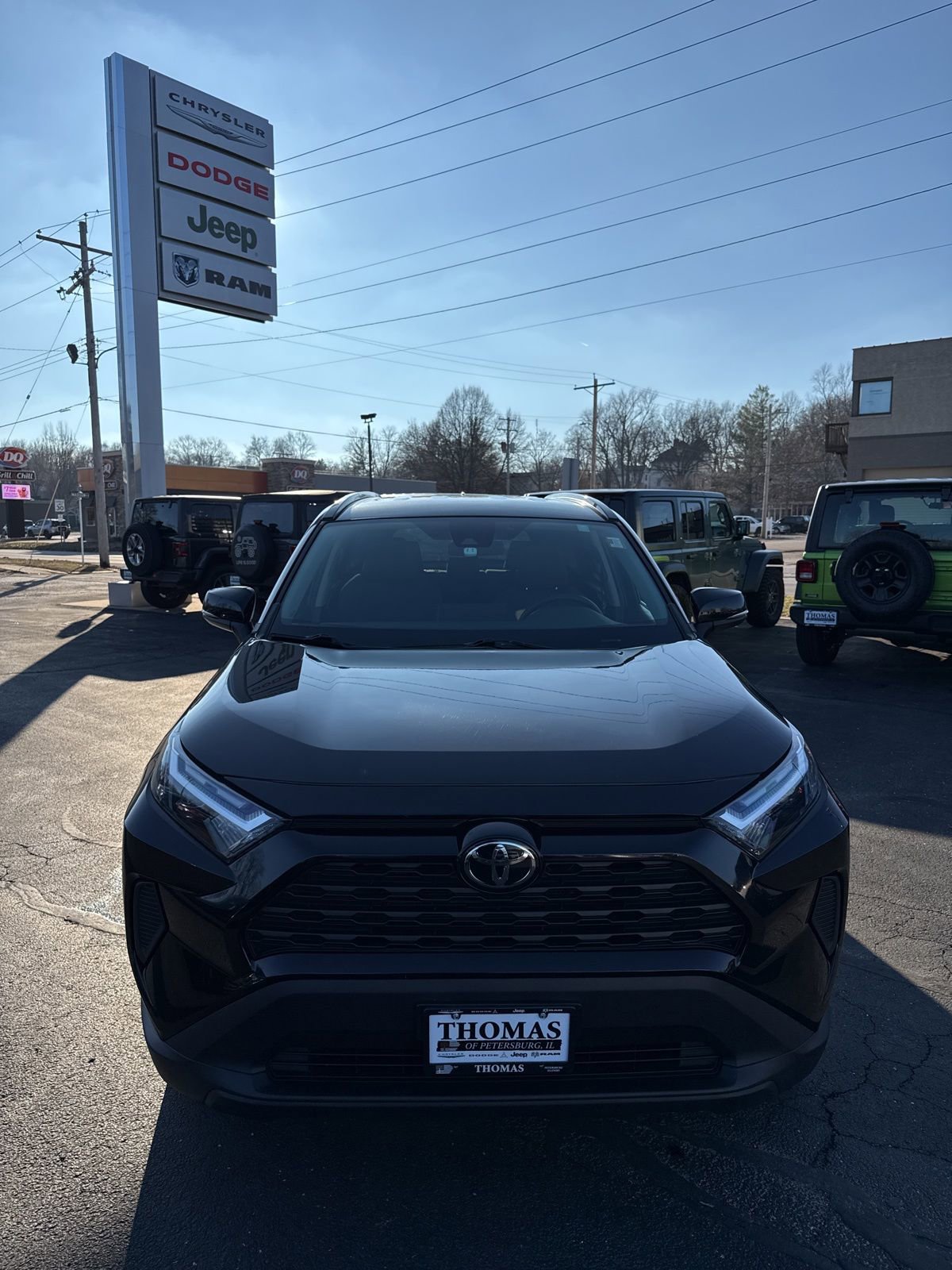 Used 2022 Toyota RAV4 XLE image 2