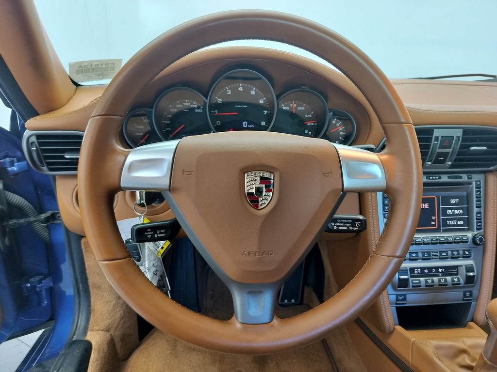 Used 2007 Porsche 911 Carrera RWD image 10