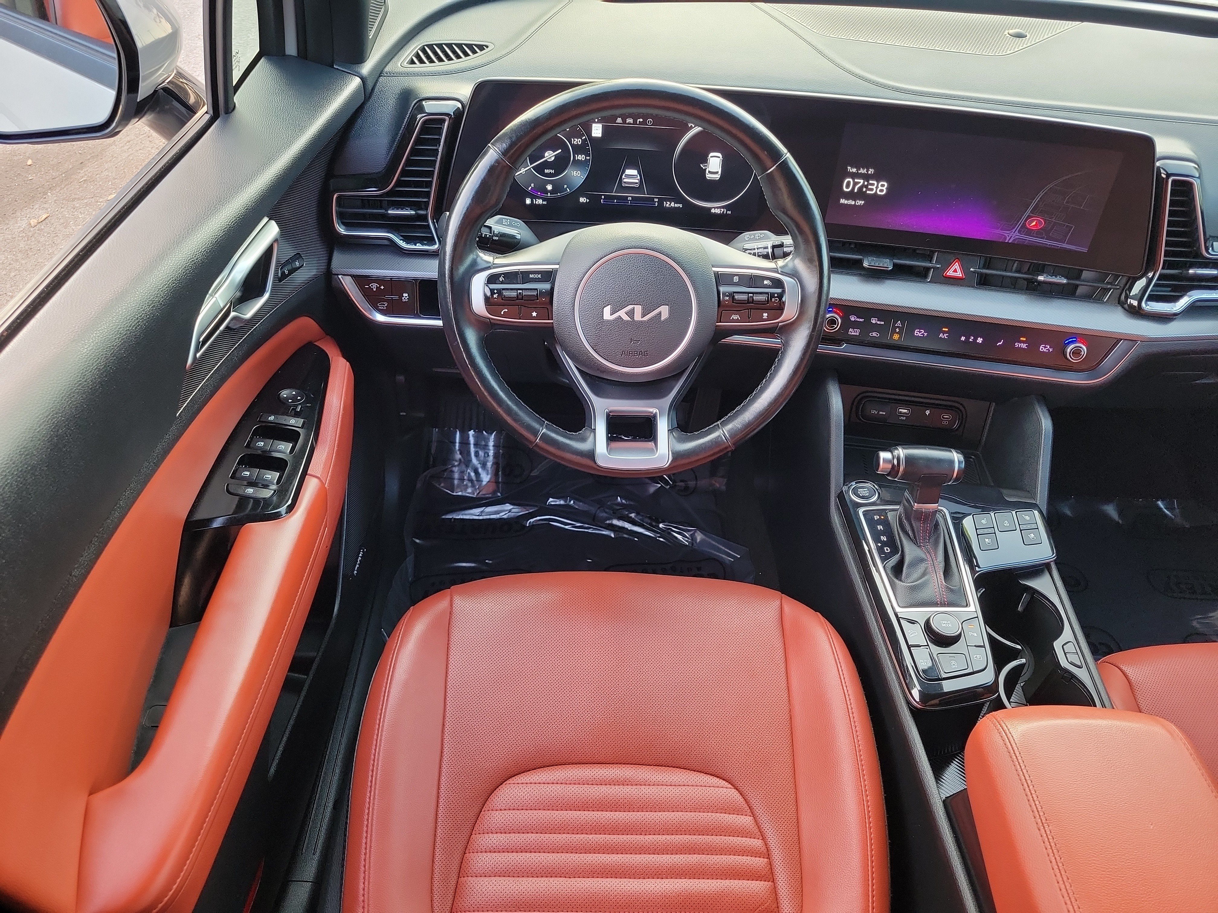 Used 2023 Kia Sportage SX FWD image 12