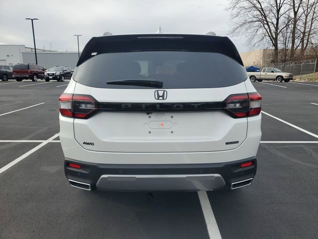 New 2026 Honda Pilot Touring image 15