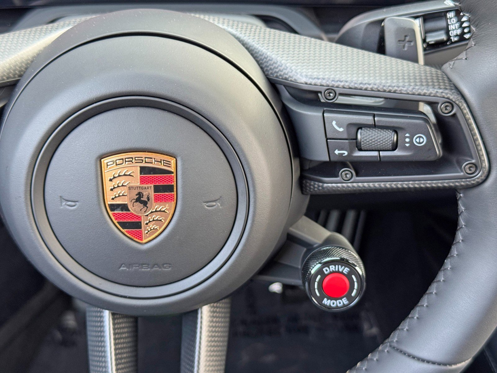 Used 2025 Porsche 911 Carrera 4 GTS w/ Premium Package AWD/4WD image 21