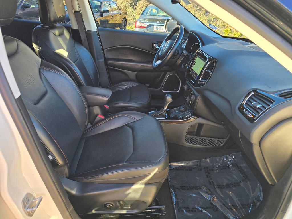 Used 2021 Jeep Compass Limited w/ Sun and Sound Group image 28