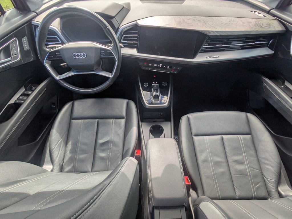 Used 2023 Audi Q4 e-tron Premium Plus w/ Premium Plus RWD image 19