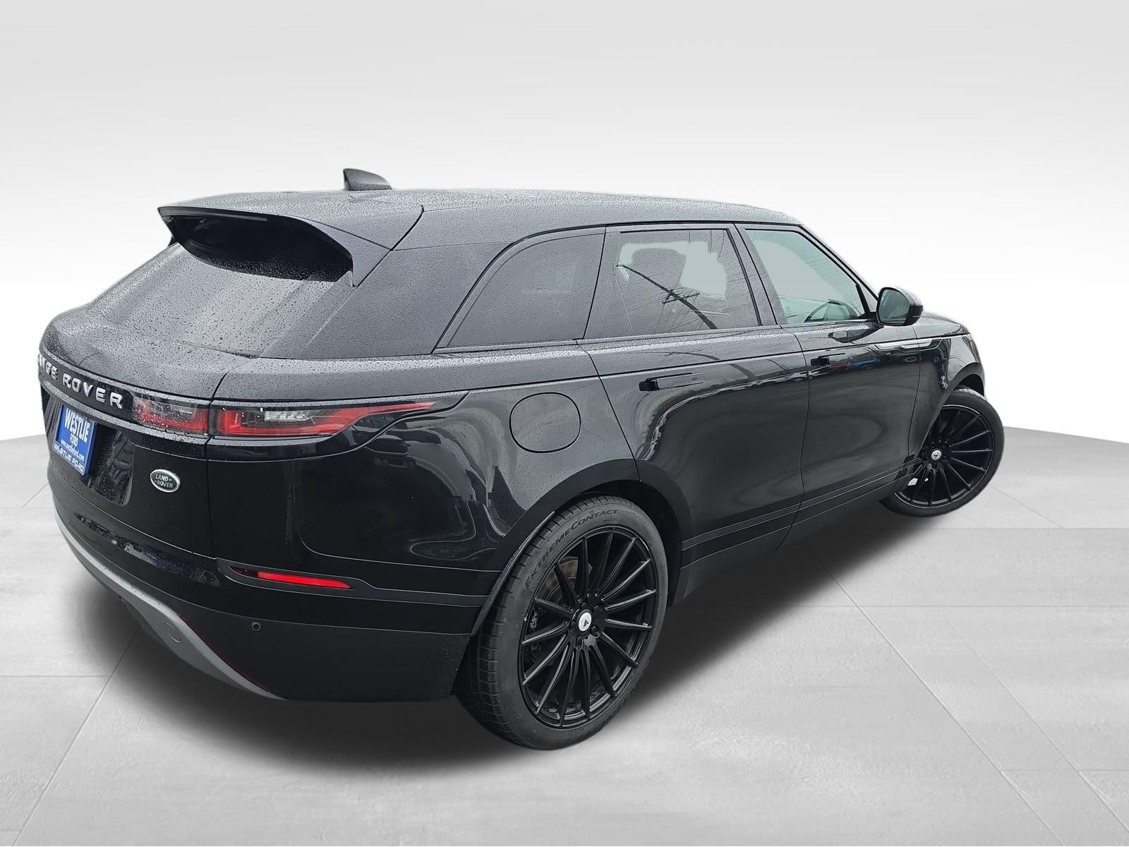 Used 2018 Land Rover Range Rover Velar S image 7