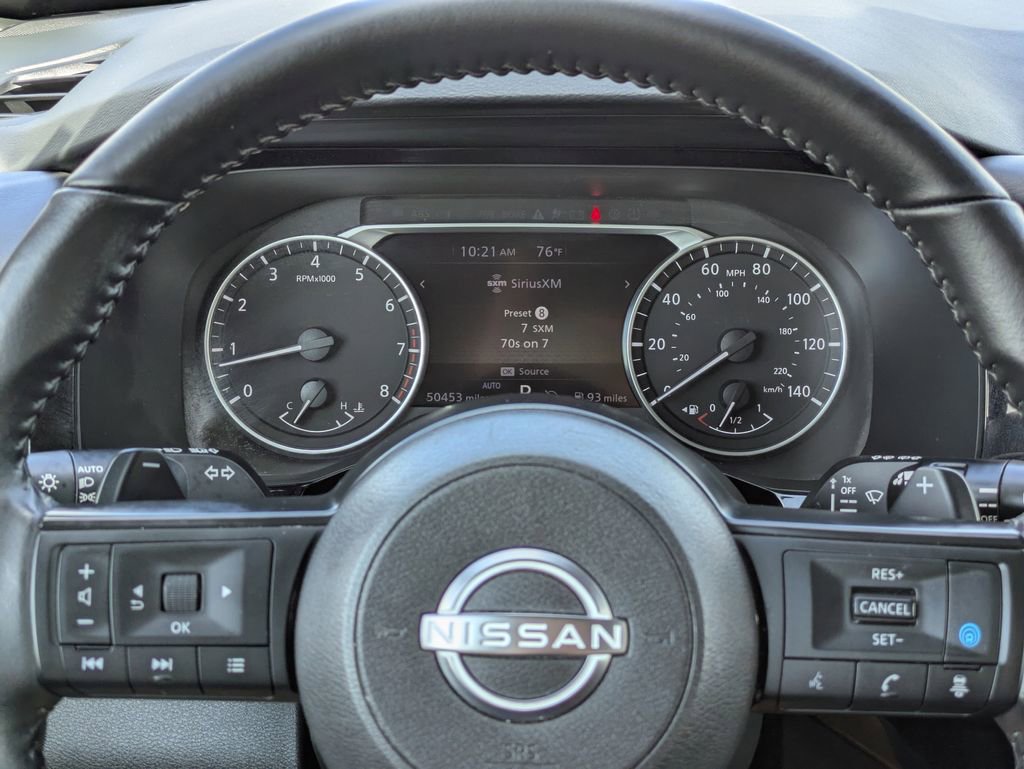 Used 2024 Nissan Pathfinder SV image 25