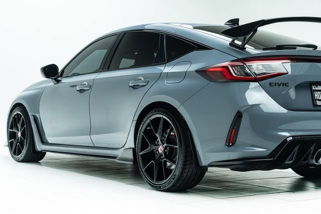 Used 2025 Honda Civic Type R image 19