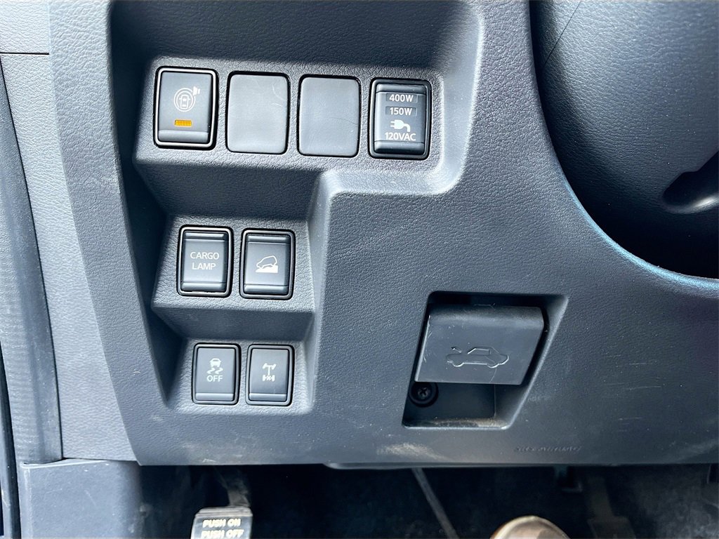 Used 2023 Nissan Frontier PRO-4X w/ Pro-4X Premium Package image 10