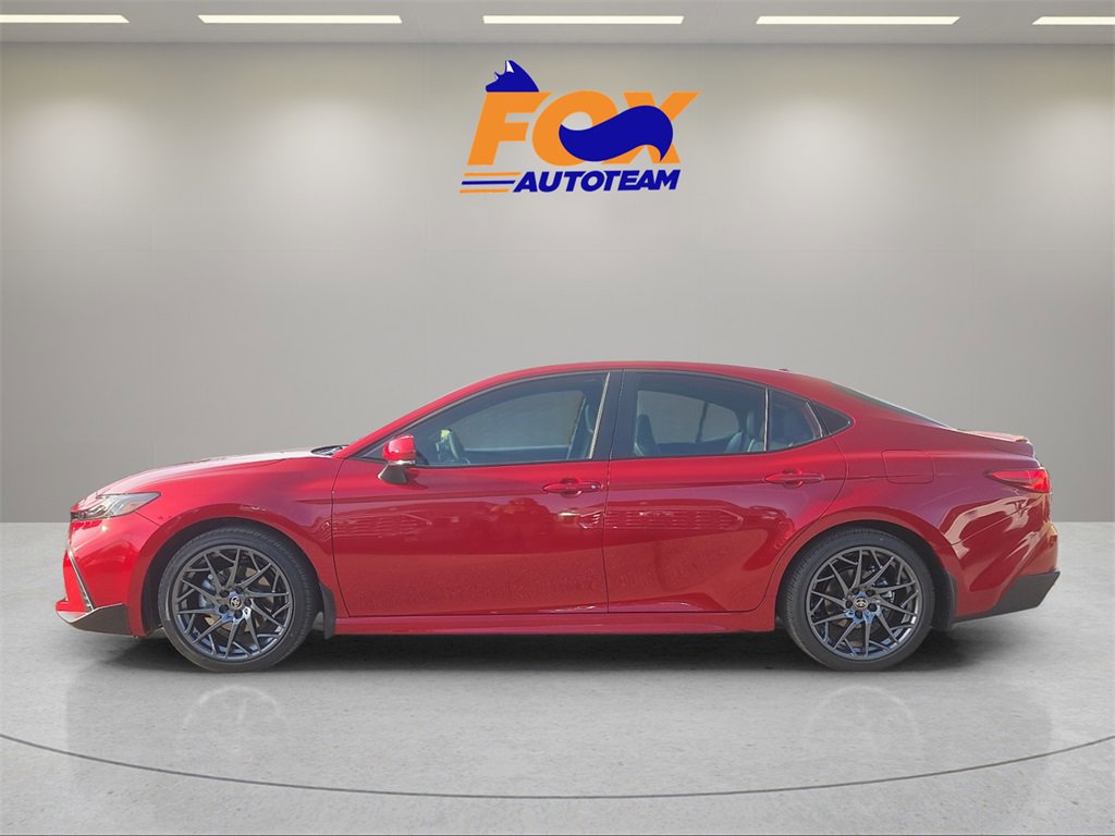 New 2026 Toyota Camry SE image 2